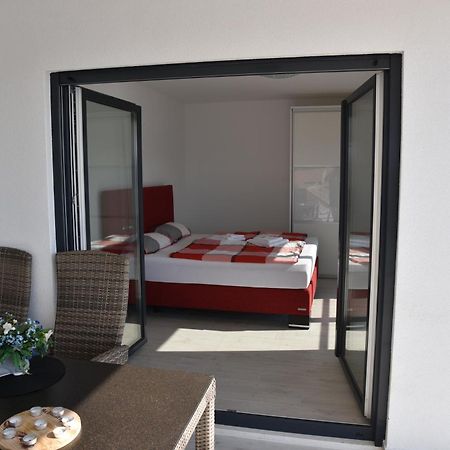 Villa Pina Tisno Eksteriør billede